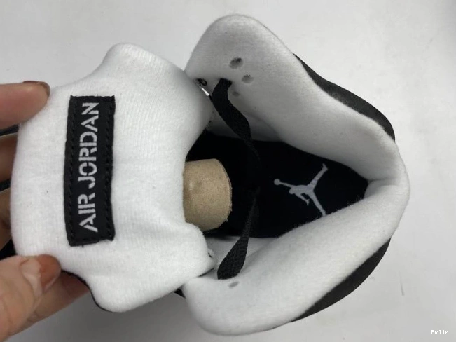 Bmlin CT4838-011 5 OREO JORDAN AIR 0707